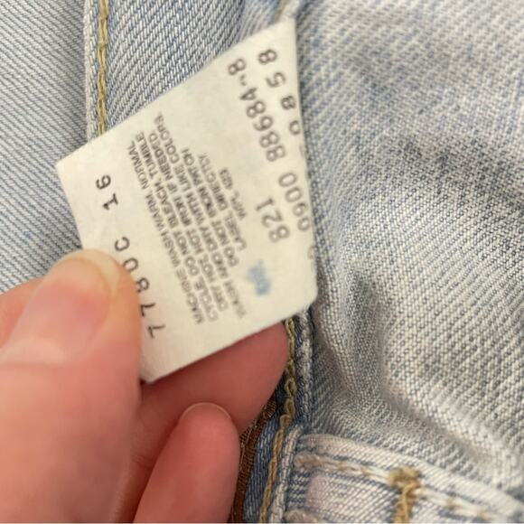 Vintage Levi’s Silvertab Vintage Light Wash Relaxed Straight Leg Jeans 11 Blue - Picture 11 of 11
